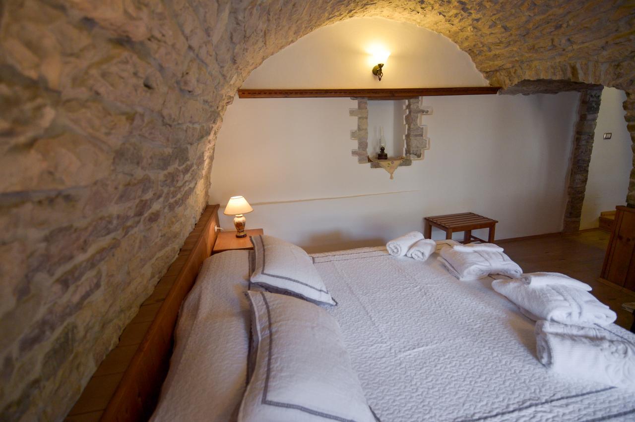 Hotel Kalemi 2 Gjirokastër Eksteriør billede